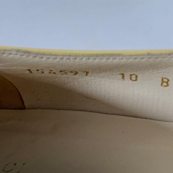 GUCCI Vintage 10 Vernice Beige Red Blue Patent Leather Web Bamboo Buckle Flats - Picture 8 of 15